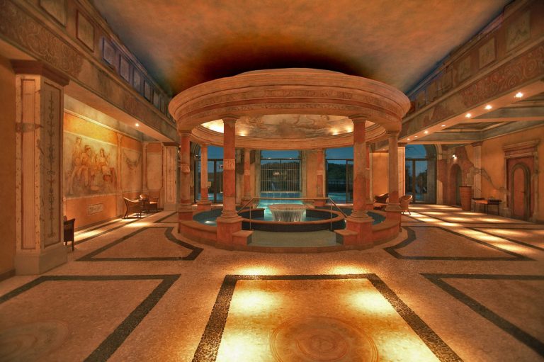 Europapark Hotel Colosseo, Therme Wandmalerei: Johannes Klinger